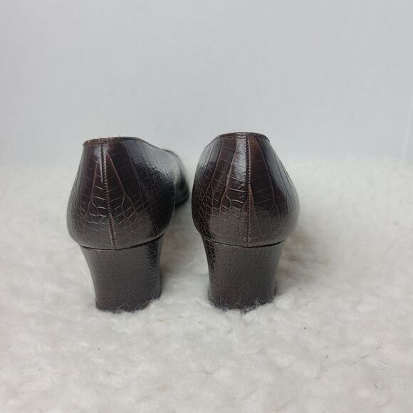 Salvatore Ferragamo Womens Size 9.5 AAA Brown Croc Embossed Leather Heels Pumps - Picture 6 of 11